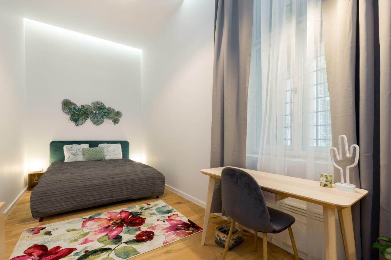 Designer Dream Home In The Center W 2Br/2Bath Βουδαπέστη Εξωτερικό φωτογραφία